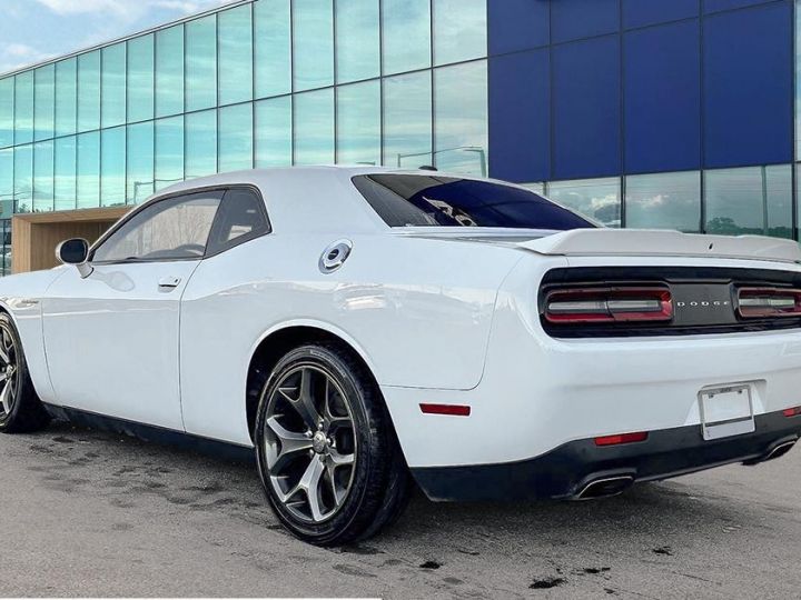 Dodge Challenger SXT Plus 3.6L Pentastar 305ch BVA8 Blanc - 3