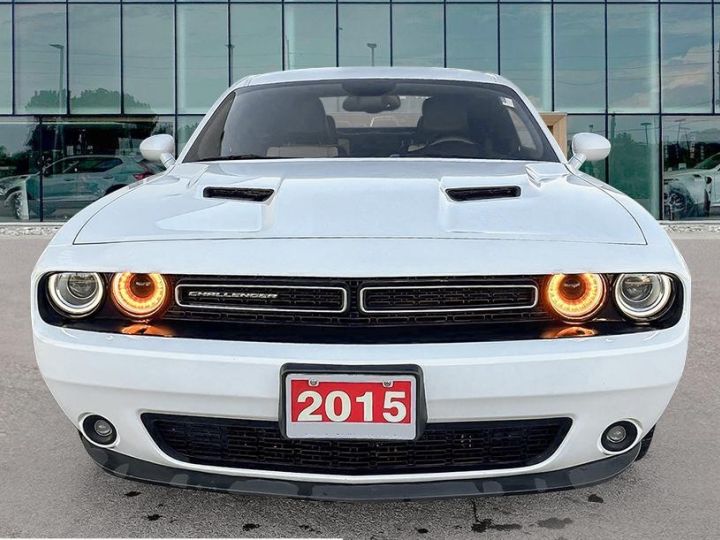 Dodge Challenger SXT Plus 3.6L Pentastar 305ch BVA8 Blanc - 4