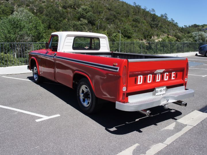 Dodge D Series DODGE D200 V8 6.3 PICK UP 1967 ENTIEREMENT RESTAURE !!!!!! Rouge Metalisee - 8