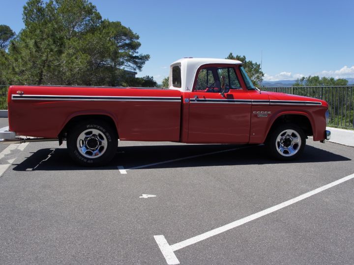 Dodge D Series DODGE D200 V8 6.3L PICK-UP 1967 RESTAURE COMPLETEMENT!!!!!! Rouge - 9