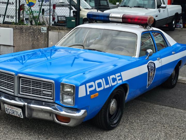 Dodge Monaco Sedan V8 Gotham Police, Véritable Voiture De Cinéma  - 3