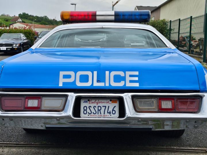Dodge Monaco Sedan V8 Gotham Police, Véritable Voiture De Cinéma  - 6