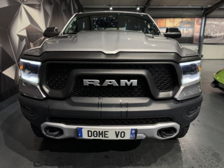 Dodge Ram 1500 5.7 V8 400 CH 4x4 Gris - 2