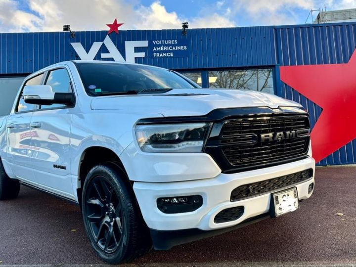 Dodge Ram 1500 CREW SPORT V8 5.7L CAMERA 360° SUSPENSION ACTIVE RAMBOX RIDELLE MULTIFONCTIONS PACK ALP FULLS OPTIONS Ivory Vendu - 1