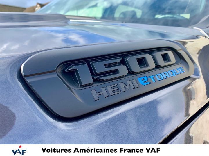 Dodge Ram 2021 Night Edition Hybride 48v Robuste PACK TOUT TERRAIN - PAS D'ÉCOTAXE/ PAS TVS/TVA RECUP EN STOCK Granit Crystal / Pack Night Edition Vendu - 3