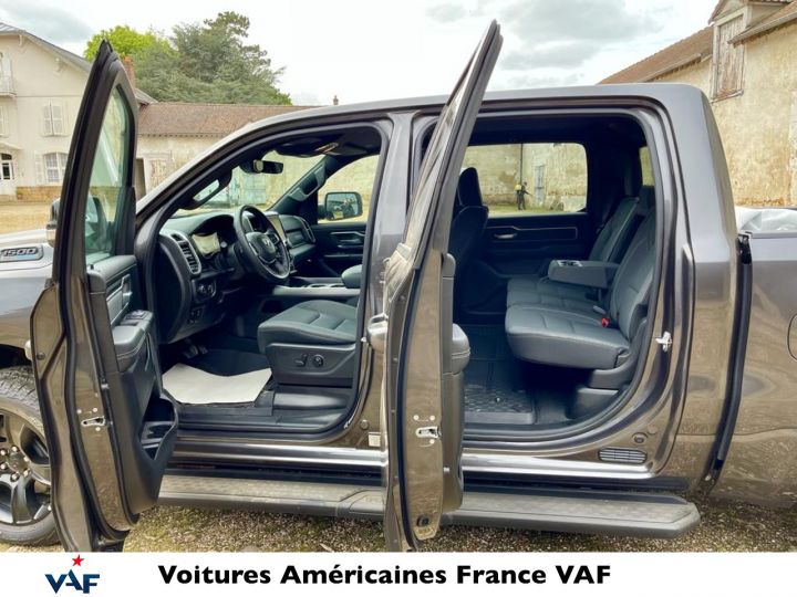 Dodge Ram 2021 Night Edition Hybride 48v Robuste PACK TOUT TERRAIN - PAS D'ÉCOTAXE/ PAS TVS/TVA RECUP EN STOCK Granit Crystal / Pack Night Edition Vendu - 4