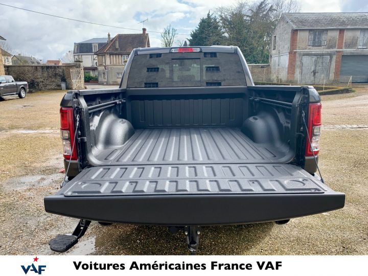 Dodge Ram 2021 Night Edition Hybride 48v Robuste PACK TOUT TERRAIN - PAS D'ÉCOTAXE/ PAS TVS/TVA RECUP EN STOCK Granit Crystal / Pack Night Edition Vendu - 11