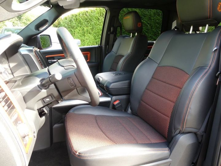 Dodge Ram Crew Cab Sport  COOPERHEAD Black Edition  4 places pas de TVS pas d'eco taxe etat proche du neuf cooperhead  Vendu - 8