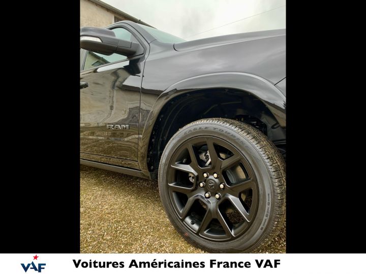 Dodge Ram LARAMIE E TORQUE NIGHT EDITION  2022 NEUF - PAS D’ÉCOTAXE/PAS TVS/TVA RÉCUPÉRABLE Noir Vendu - 4