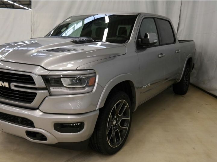 Dodge Ram LARAMIE SPORT CREW CAB Neuf PAS D'ECOTAXE/PAS DE TVS/TVA RECUPERABLE Gris acier métallisé Vendu - 1