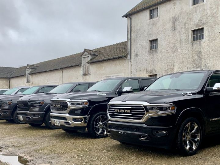 Dodge Ram LIMITED 2021 - calandre chrome/rambox/multitailgate - PAS D'ÉCOTAXE/PAS TVS/TVA RECUP NEUF EN STOCK Noir Métal Vendu - 12