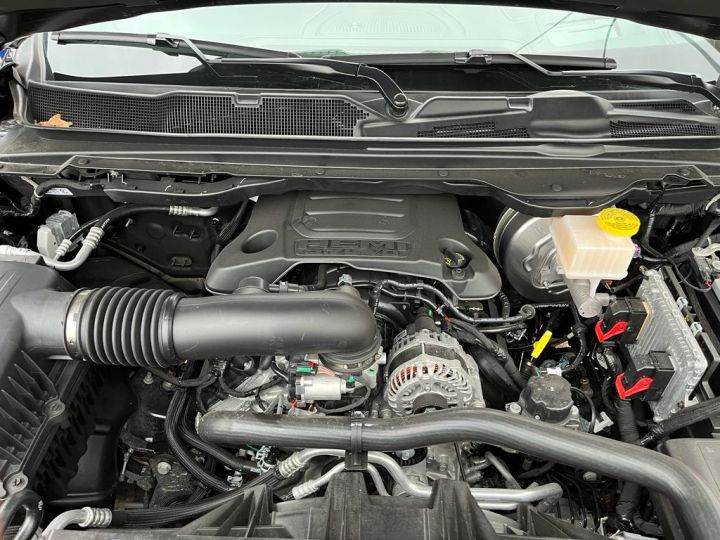 Dodge Ram Limited Night Edition – Rambox -Ridelle Multifonction-SUSPENSION PNEUMATIQUE- PACK ADG/ALP -V8 5,7L De 401 Ch-Pas D’écotaxe -Pas TVS - TVA Récupérable Noir Vendu - 14