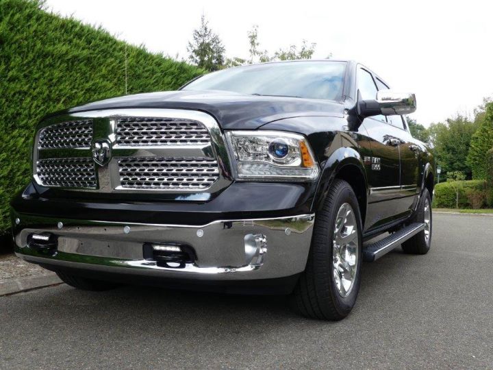 Dodge Ram RAM 1500 CREW CAB LARAMIE CTTE PLATEAU NOIR Vendu - 2