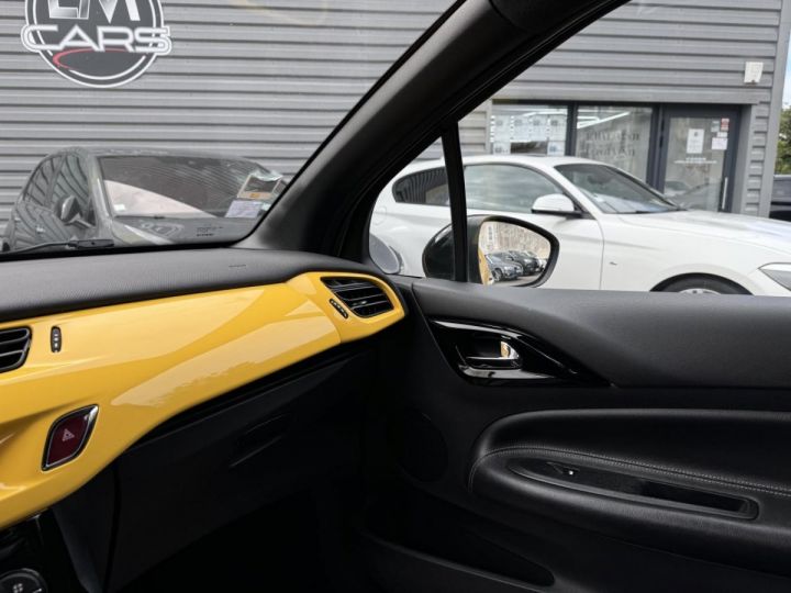 DS DS 3 1.6 HDi FAP - 110 Sport Chic JAUNE CLAIR - 16