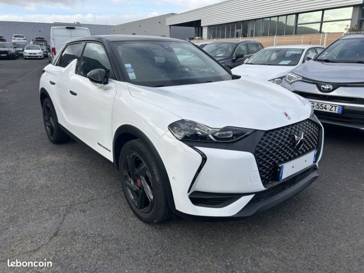 DS DS 3 CROSSBACK PURETECH 130CH PERFORMANCE LINE AUTOMATIQUE Blanc - 2