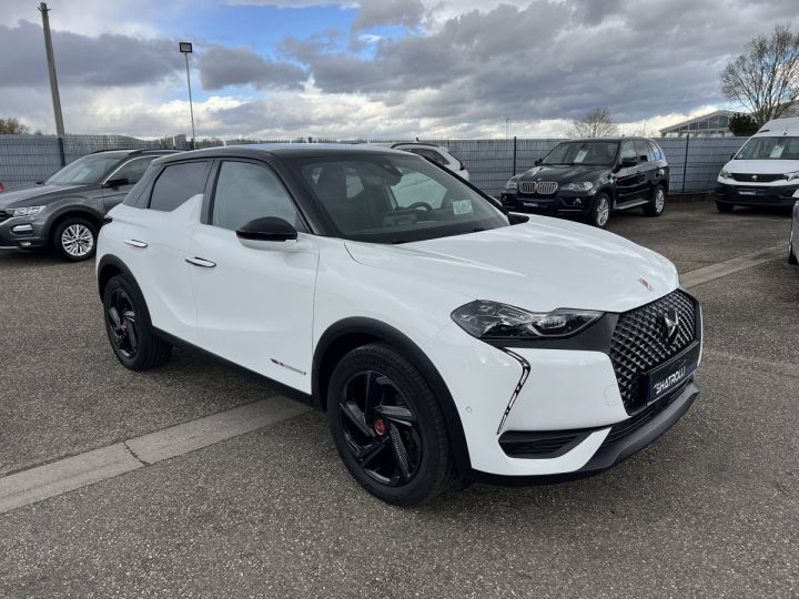 DS DS 3 CROSSBACK PureTech 130ch Performance Line + BVA 1erMain GPS Caméra BLANC - 2