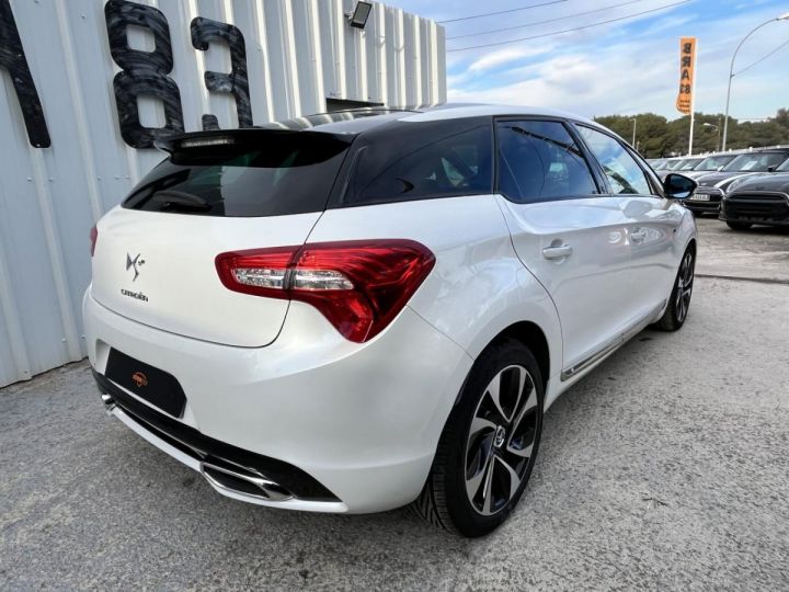 DS DS 5 Hybrid4 2.0 HDi 16V FAP - 163 - BV BMP6 + Electric 37ch BERLINE Sport Chic PHASE 1 Blanc - 6