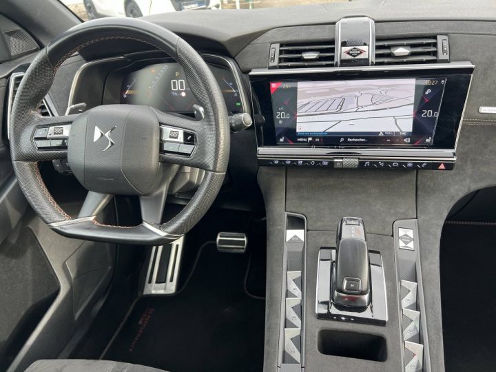 DS DS 7 CROSSBACK 2.0 BlueHDi 180ch Performance Line EAT8 GPS CarPlay Wi-fi Toit Panoramique  - 24