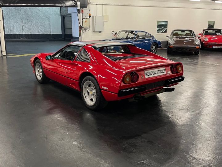 Ferrari 208 GTS TURBO Rosso Corsa - 10