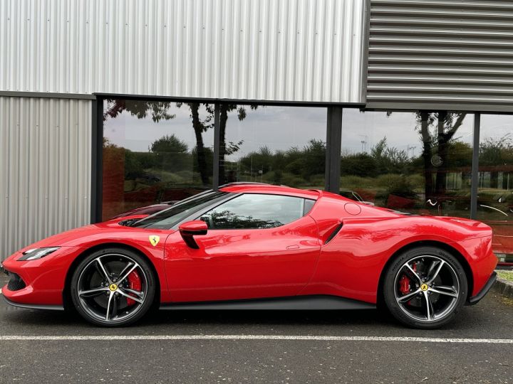 Ferrari 296 GTB FERRARI 296 GTB 3.0 TURBO V6 HYBRIDE 818 cv ROSSO CORSA - 3