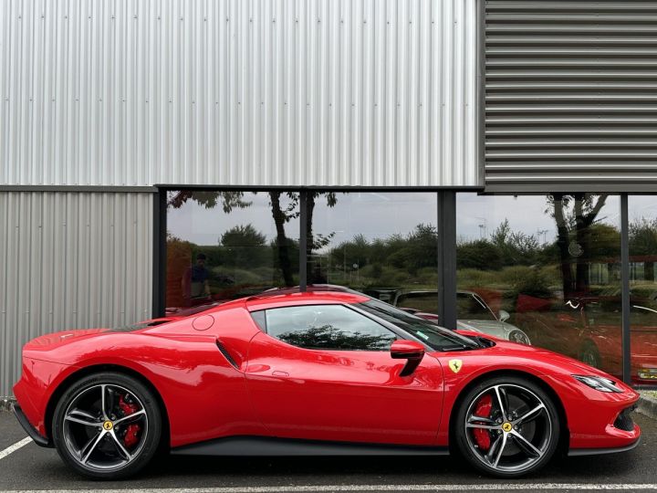 Ferrari 296 GTB FERRARI 296 GTB 3.0 TURBO V6 HYBRIDE 818 cv ROSSO CORSA - 4