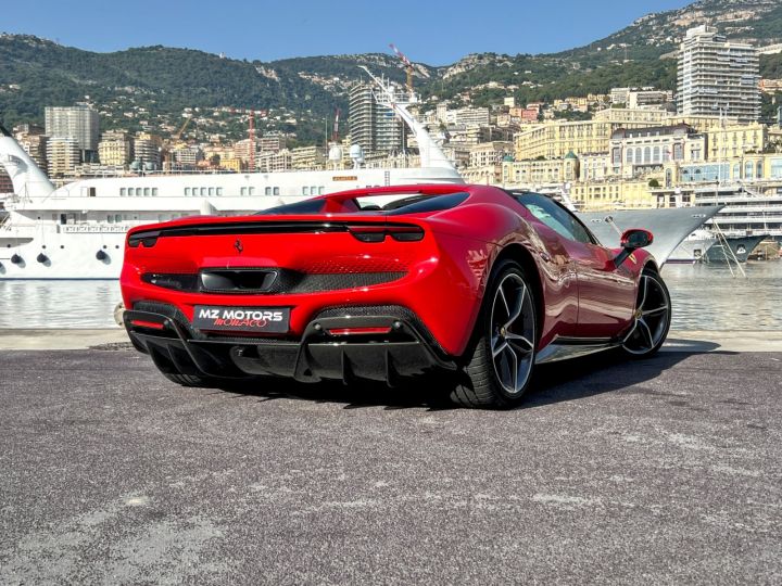 Ferrari 296 GTS Rosso Corsa Occasion - 10