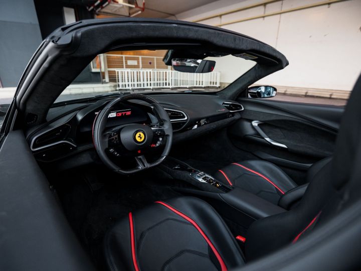 Ferrari 296 GTS V6 HYBRIDE 830 CV - MONACO Nero DS - 22