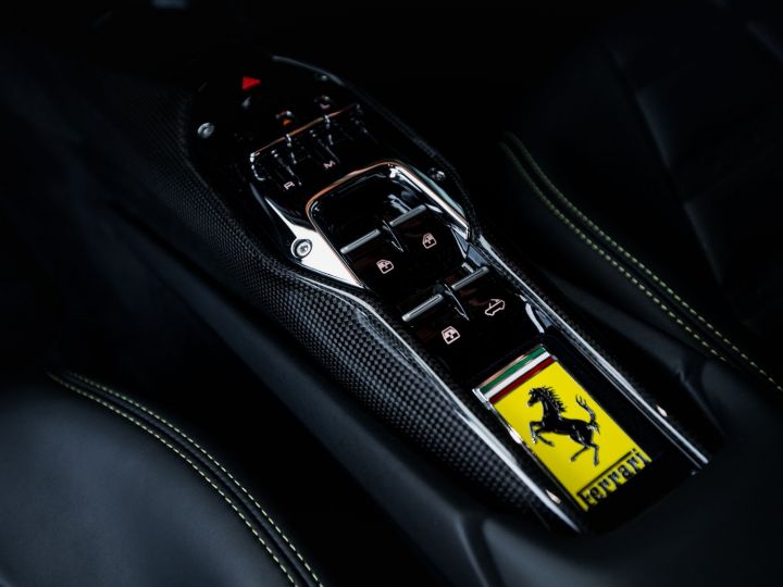 Ferrari 296 GTS V6 HYBRIDE 830 CV - MONACO Nero DS - 30