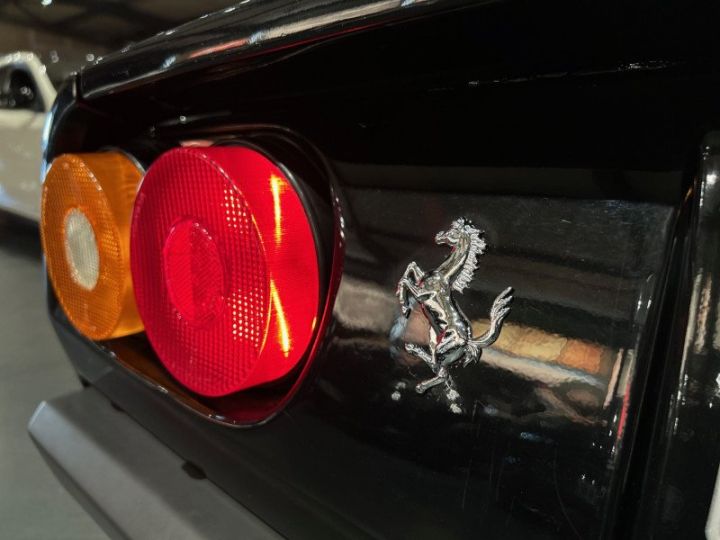 Ferrari 308 GTB Noir - 10