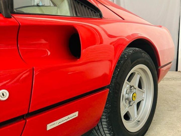 Ferrari 308 GTB I ex adnan kashoggi Rouge - 3