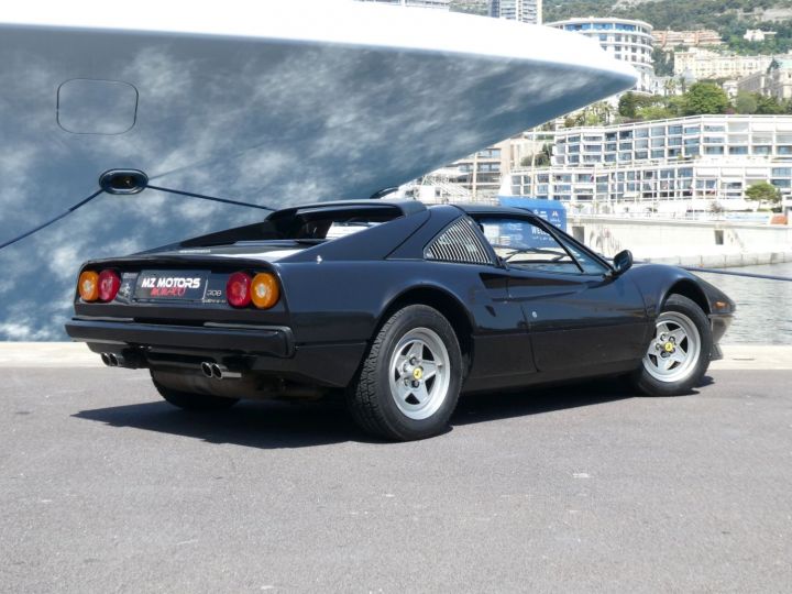 Ferrari 308 GTS QUATTROVALVOLE Noir Vendu - 8