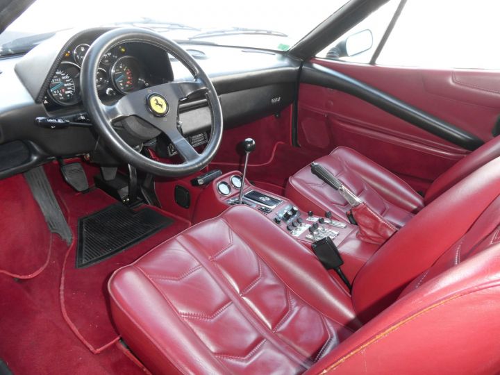 Ferrari 308 GTS QUATTROVALVOLE Noir Vendu - 18