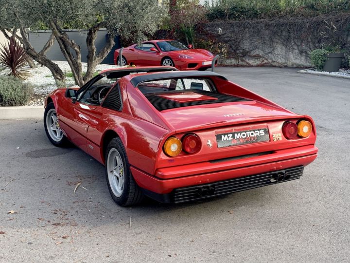 Ferrari 328 GTS Rouge Vendu - 11
