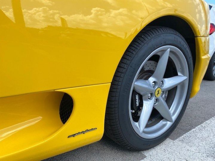 Ferrari 360 Modena F1 400CV     Essence JAUNE - 7