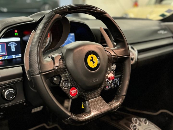 Ferrari 458 Italia Nero Daytona - 39