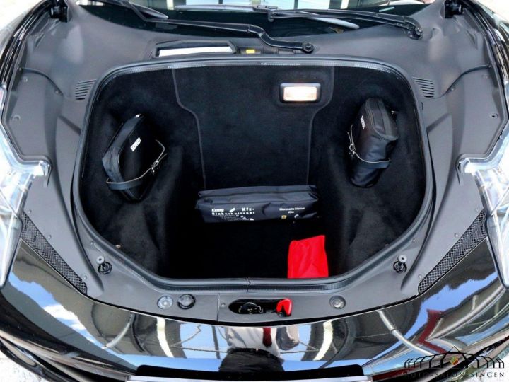 Ferrari 458 Italia - Eléments En Carbone Pour Habitacle - Carnet 100% FERRARI - Dernier Entretien 07/2022 - Garantie 12 Mois Noir - 12