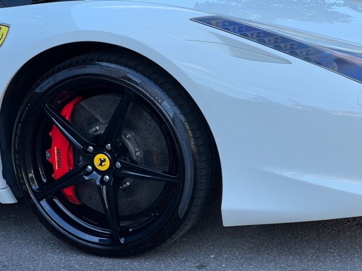 Ferrari 458 Italia Ferrari 458 Italia- crédit 1 647,57 euros par mois - lift BLANC - 4