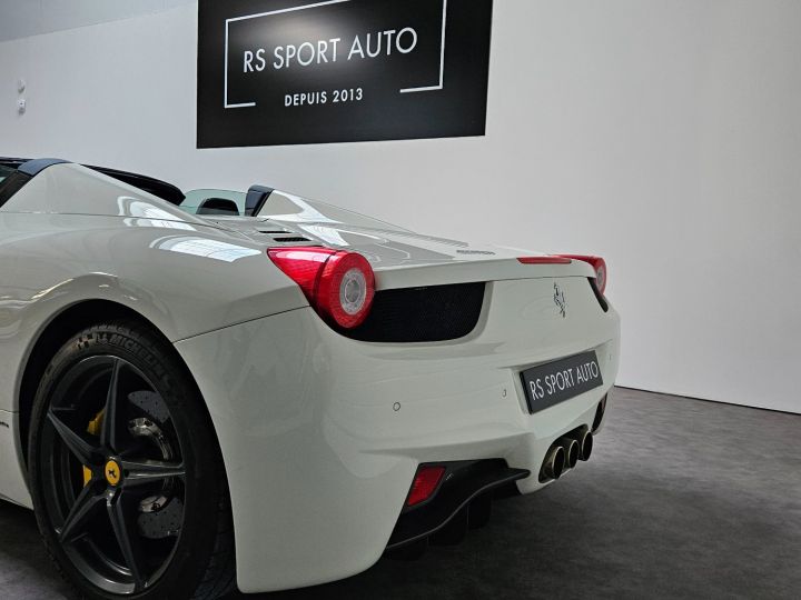 Ferrari 458 Italia Spider  - 7