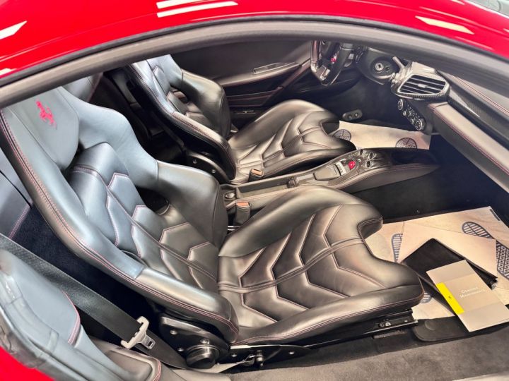 Ferrari 458 Italia V8 4.5 570 CV Full Carbon Xenon Sieges carbon Revision Rouge - 39