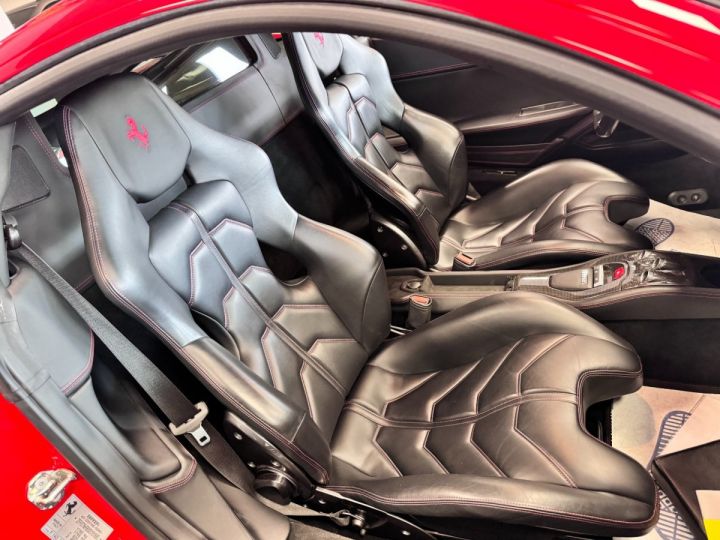 Ferrari 458 Italia V8 4.5 570 CV Full Carbon Xenon Sieges carbon Revision Rouge - 41