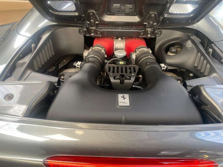 Ferrari 458 Spider 4.5 V8 570ch Gris - 23