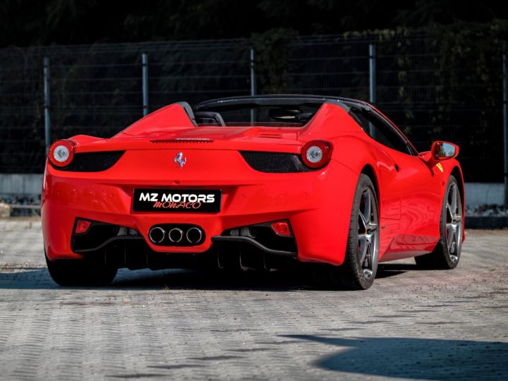 Ferrari 458 SPIDER 570 CV - Full Carbone - 7800 Km - COLLECTOR Rosso Scuderia Occasion - 13