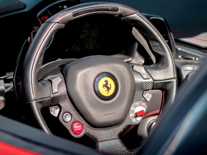 Ferrari 458 SPIDER 570 CV - Full Carbone - 7800 Km - COLLECTOR Rosso Scuderia Occasion - 20