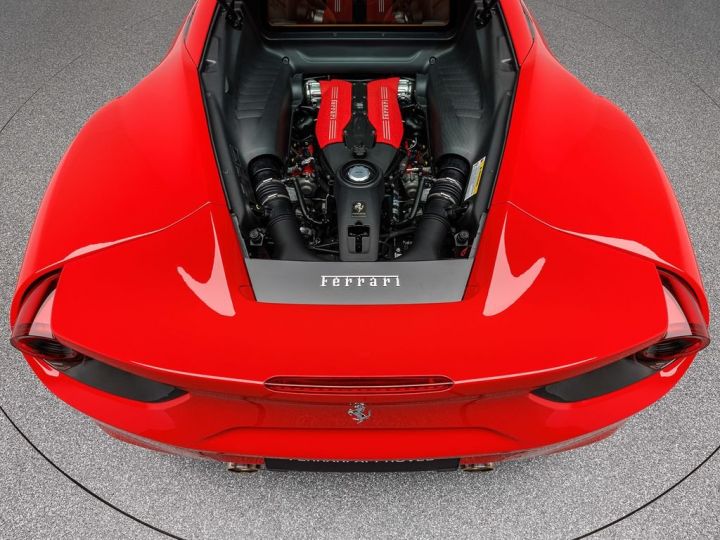 Ferrari 488 GTB Rouge - 14