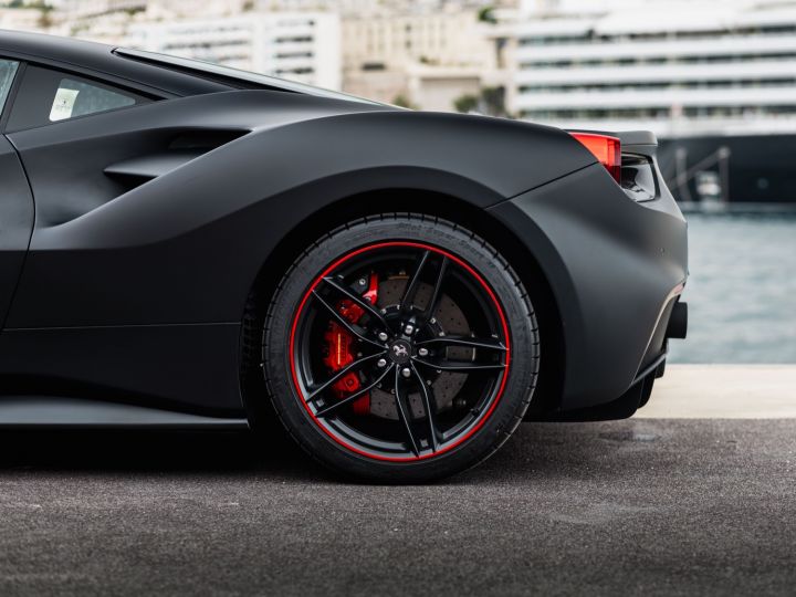 Ferrari 488 GTB V8 F1 670 CV - MONACO Nero Opaco (Couleur Speciale) - 11