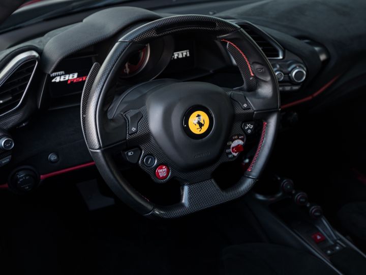 Ferrari 488 Pista 3.9 DCT 720 CV - MONACO Rosso Corsa - 13