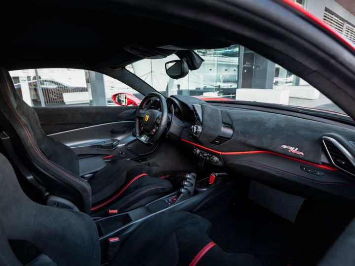 Ferrari 488 Pista 3.9 DCT 720 CV - MONACO Rosso Corsa - 17