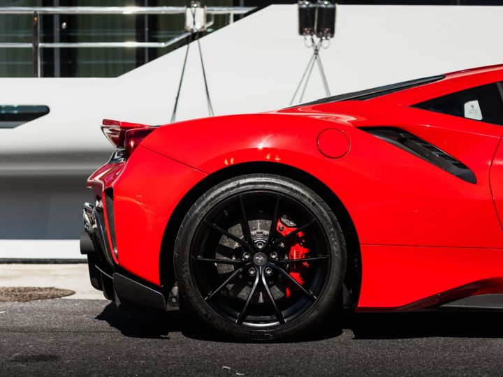 Ferrari 488 Pista 3.9 DCT 720 CV - MONACO Rosso Corsa - 28