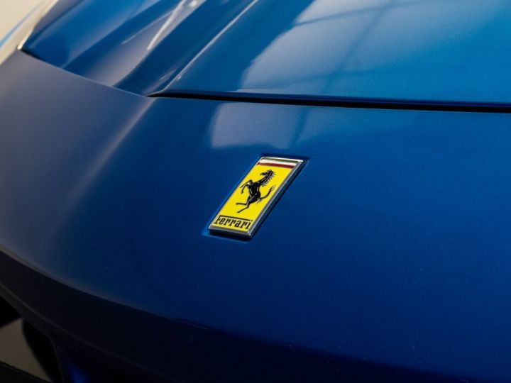 Ferrari 488 Spider 4.0 V8 670ch  Bleu - 9
