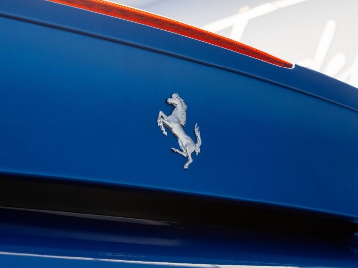 Ferrari 488 Spider 4.0 V8 670ch  Bleu - 18